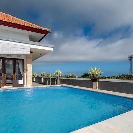 Reddoorz Plus Near Dreamland Beach جيمباران المظهر الخارجي الصورة
